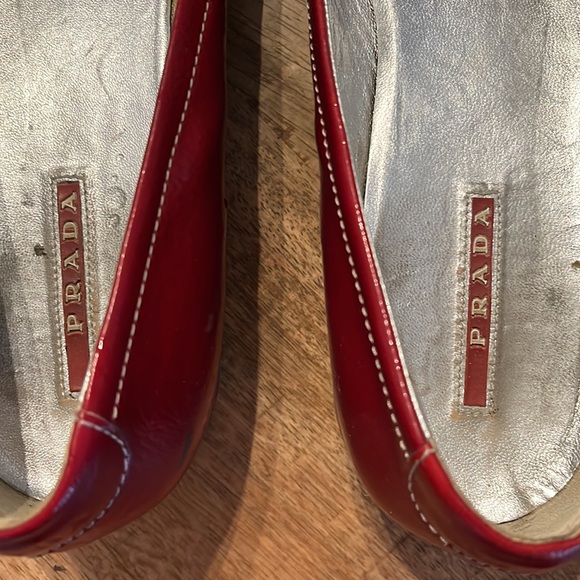 Prada red flats - Picture 2 of 4